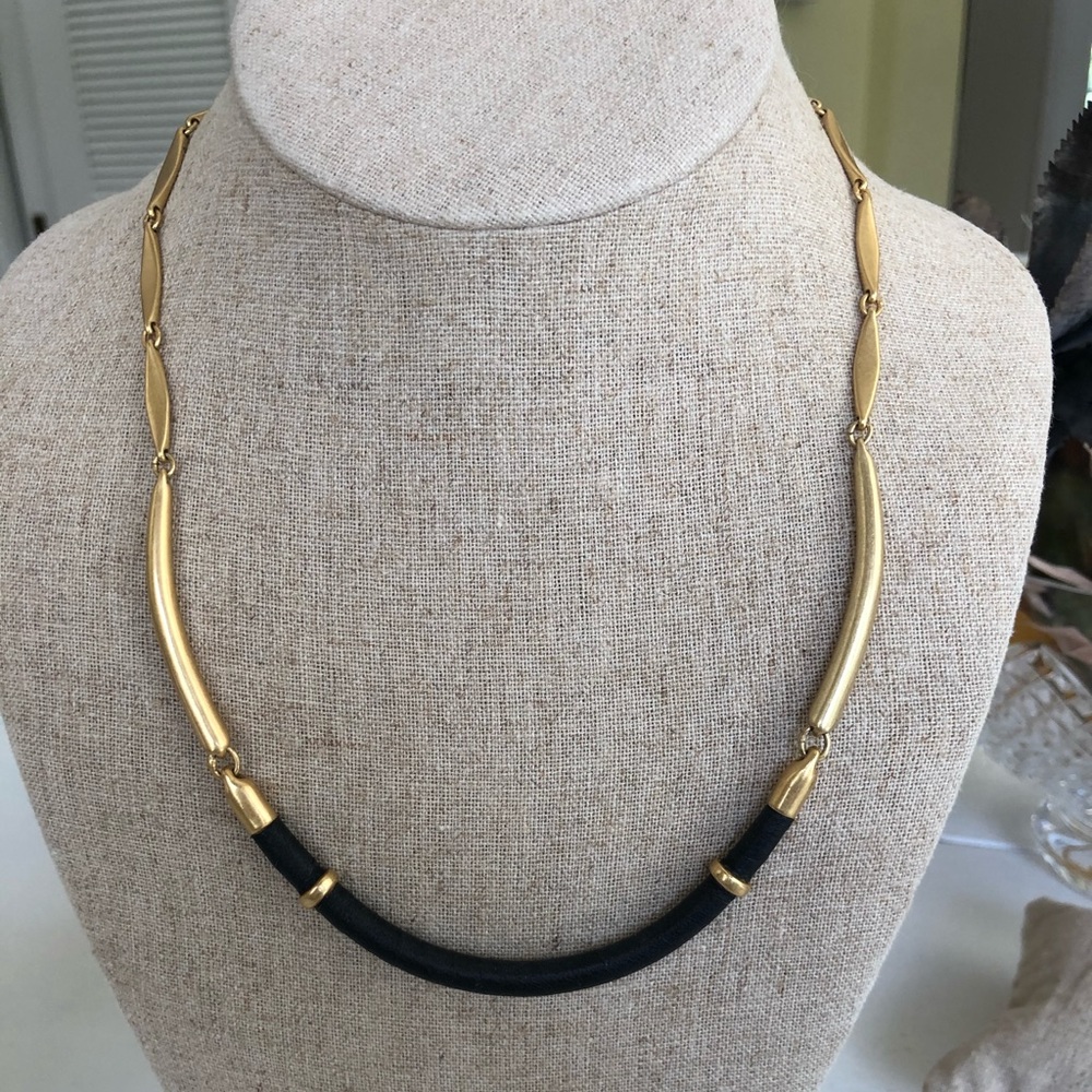 Stella & Dot Marcel collar necklace